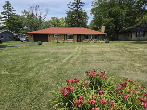 3108 E Winwood Drive, Muncie, IN 47303