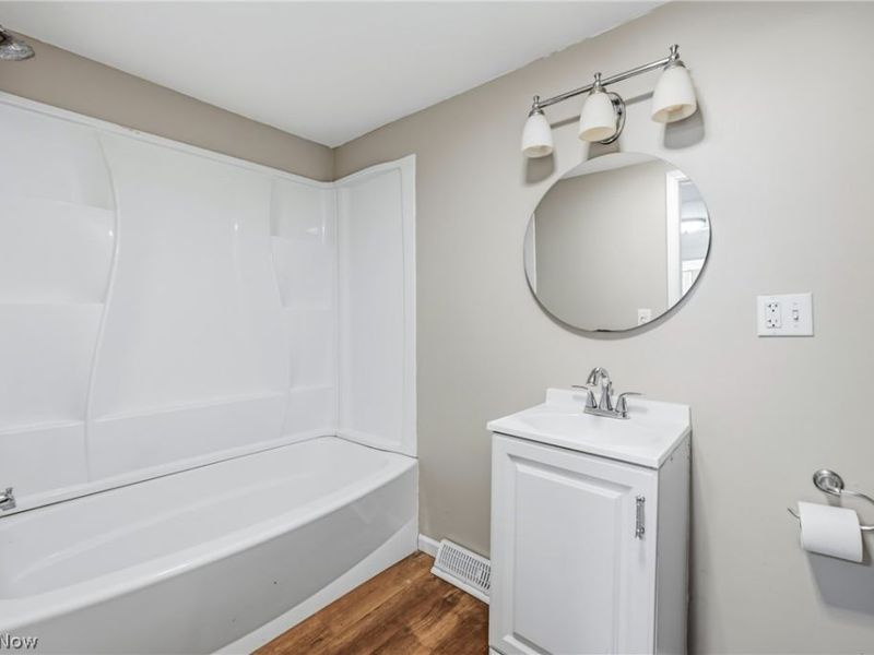 238 W High Street, Lisbon, OH 44432 Photo 5