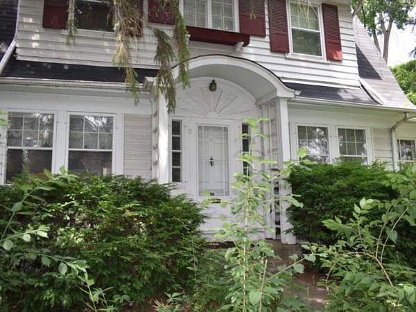 306 N Maple Avenue , Elmhurst, IL 60126