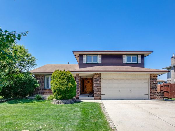 16624 Henry Lane, Tinley Park, IL 60477