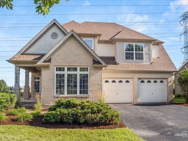 1608 Hearthstone Lane , North Aurora, IL 60542