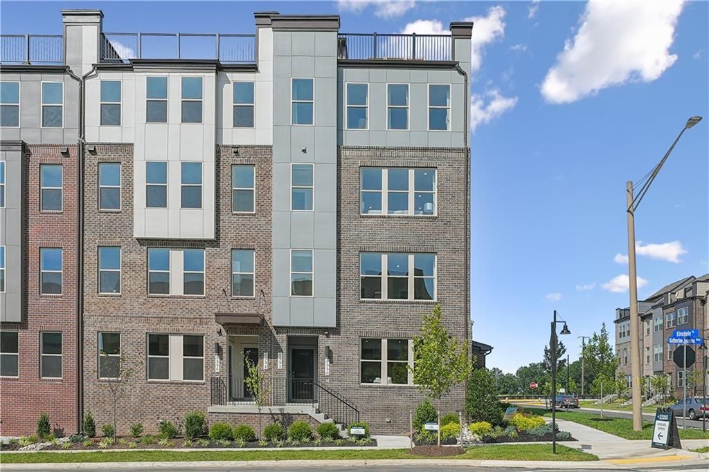 366 Skylar Court Se, Atlanta, GA 30315 Main Photo