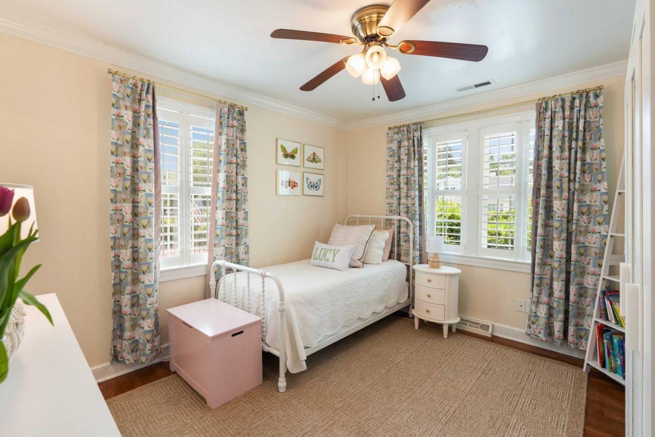 95 Gordon Street Photo 32