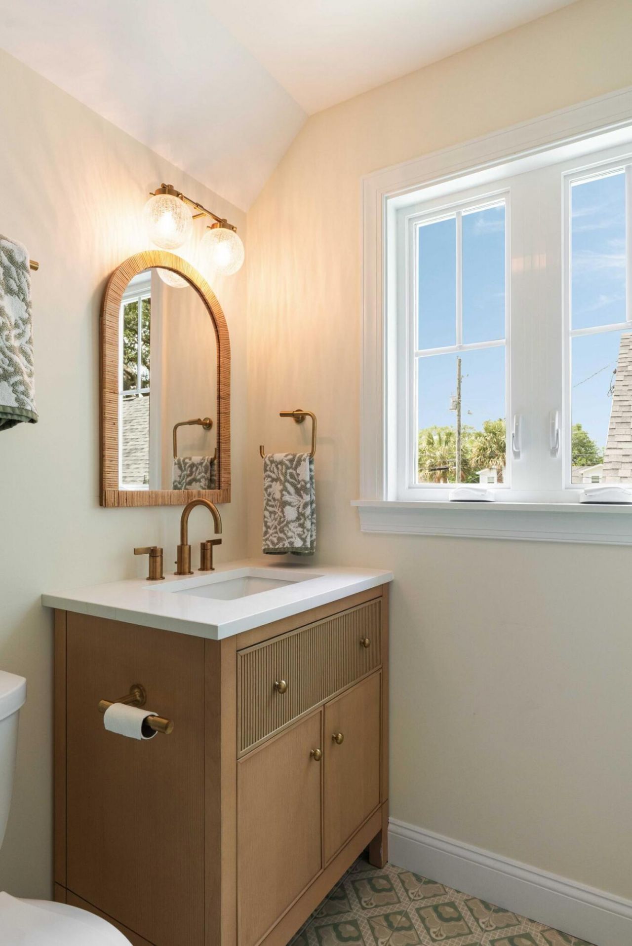 95 Gordon Street Photo 61