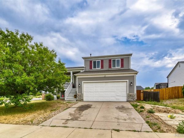 15698 E 51st Drive , Denver, CO 80239