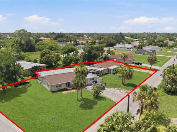 200 ORDUNA DRIVE, NORTH PORT, FL 34287