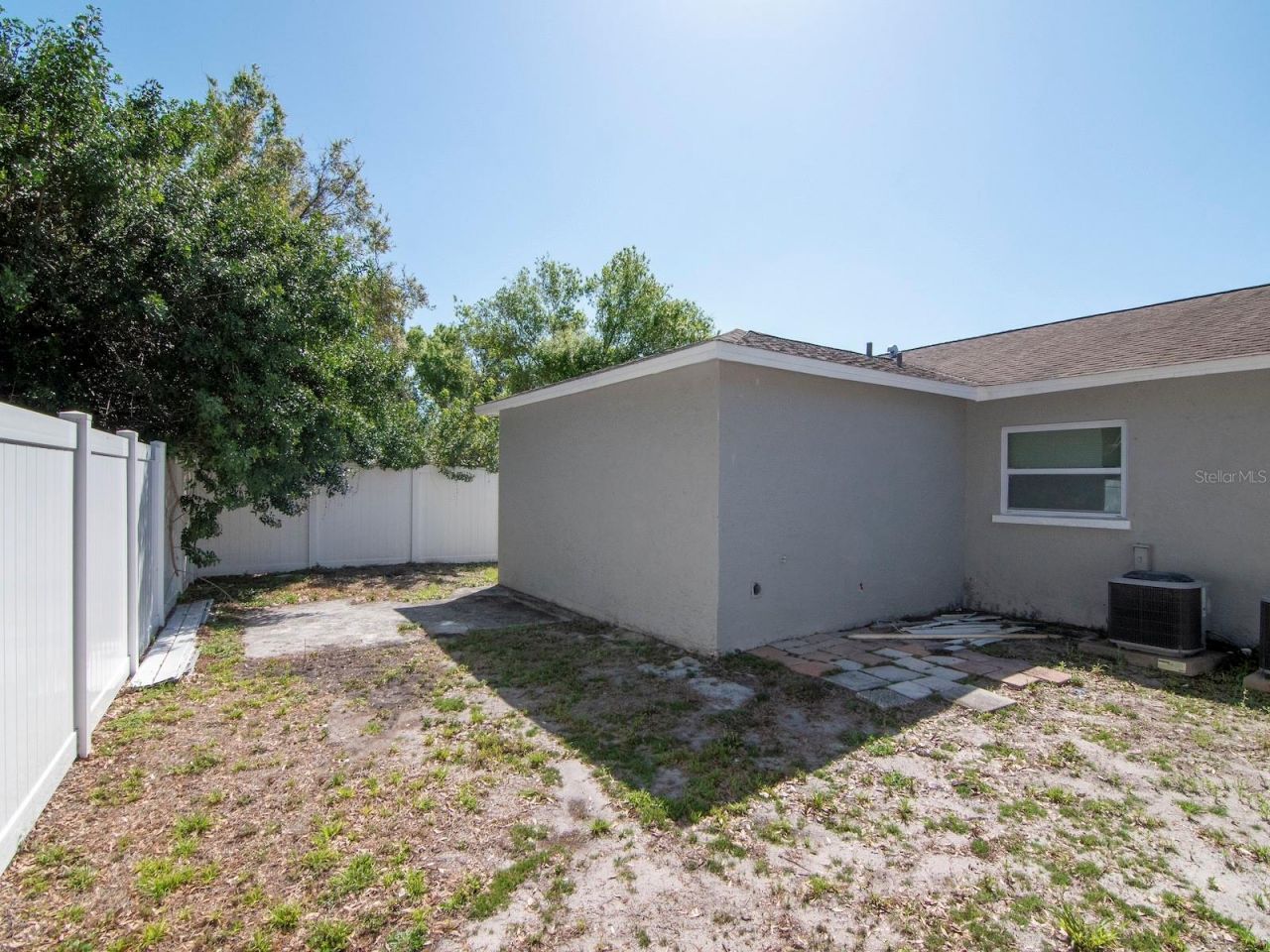 1207 62nd Avenue E, Bradenton, FL 34203 Photo