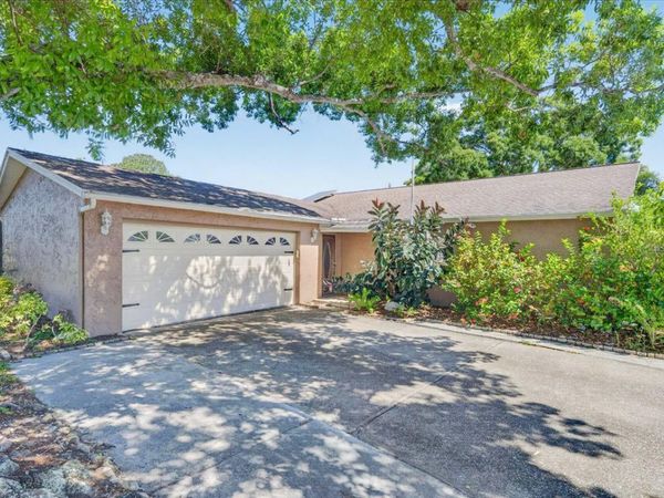 10202 56TH STREET N, PINELLAS PARK, FL 33782