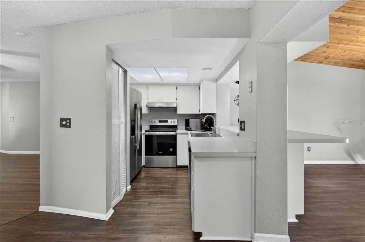 10202 56th Street N, Pinellas Park, FL 33782 Photo