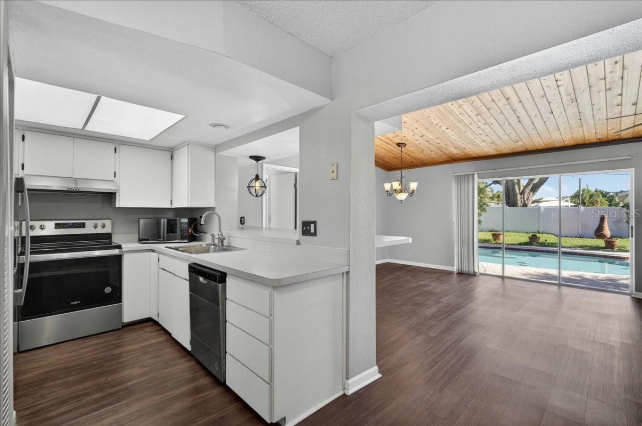 10202 56th Street N, Pinellas Park, FL 33782 Photo