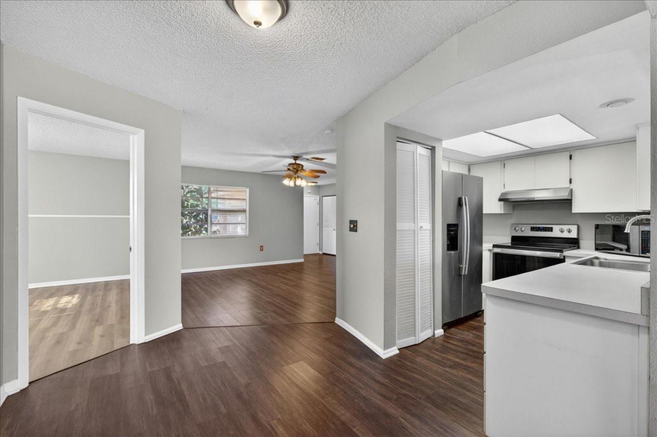 10202 56th Street N, Pinellas Park, FL 33782 Photo