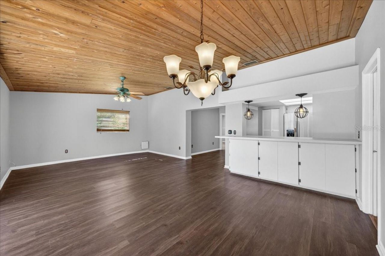 10202 56th Street N, Pinellas Park, FL 33782 Photo