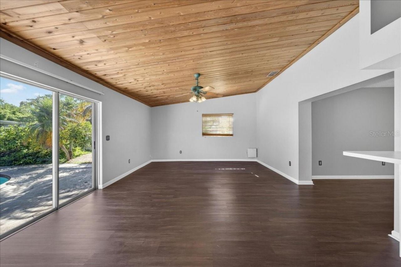 10202 56th Street N, Pinellas Park, FL 33782 Photo