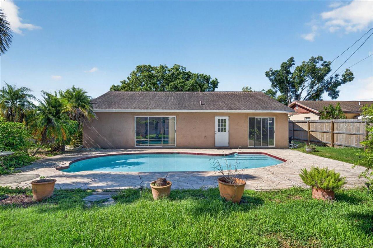 10202 56th Street N, Pinellas Park, FL 33782 Photo