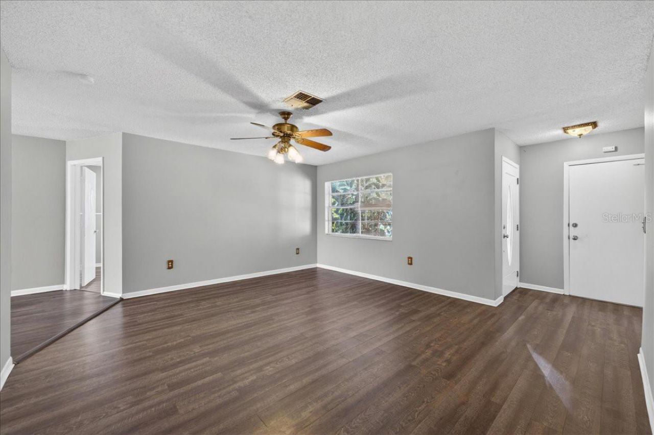 10202 56th Street N, Pinellas Park, FL 33782 Photo