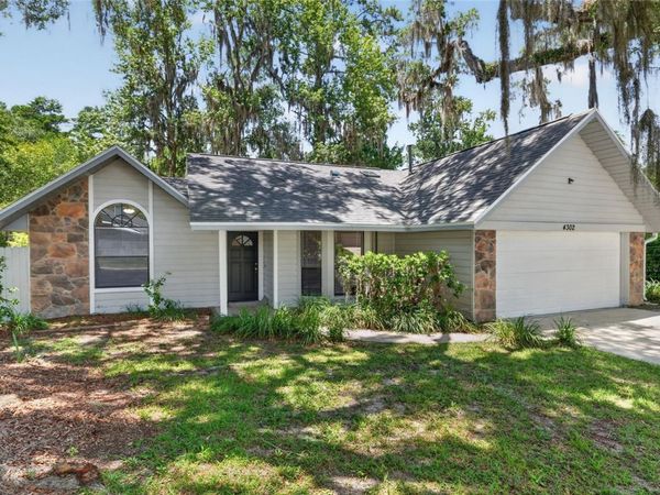 4302 NW 61ST TERRACE , GAINESVILLE, FL 32606