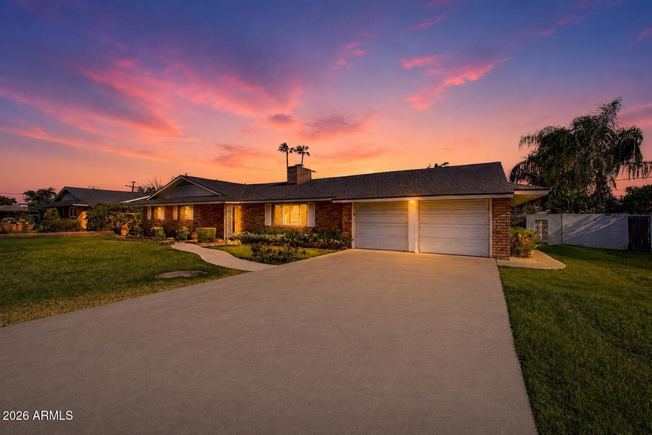 343 E BROADMOR Drive, Tempe, AZ 85282