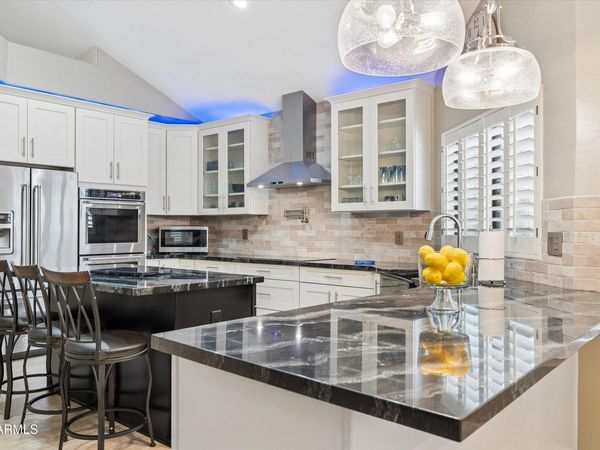 3662 W BARCELONA Drive, Chandler, AZ 85226