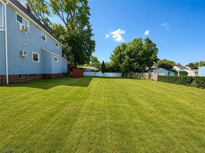1714 Treadway Avenue, Cleveland, OH 44109 Photo 1