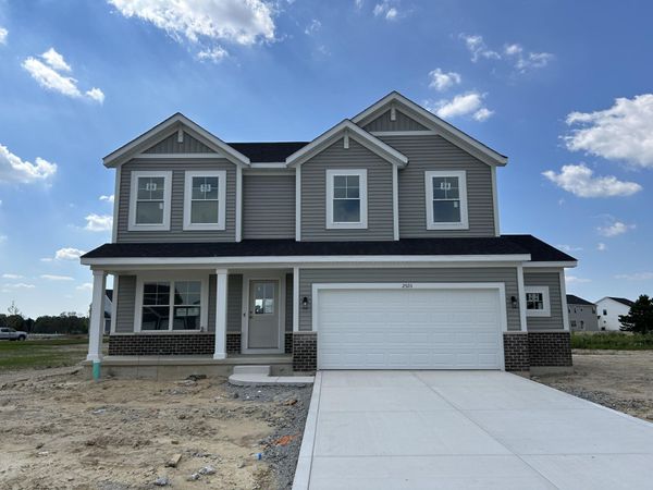 2520 Iowa Street , Crown Point, IN 46307