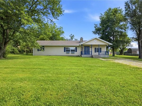 2278 Jayhawk Road, Fort Scott, KS 66701