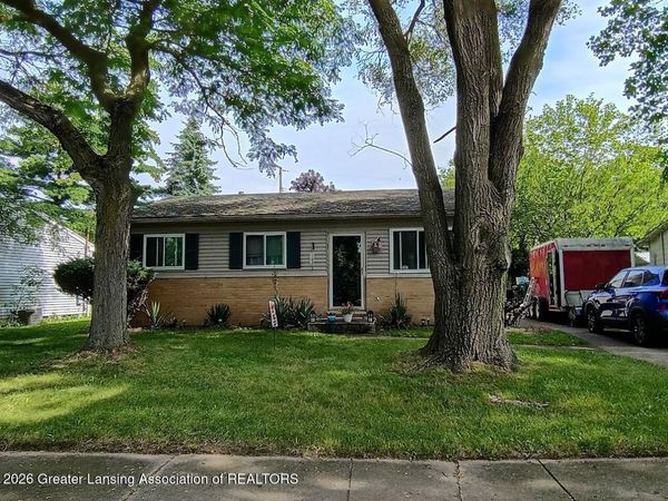 3422 Radford Drive, Lansing, MI 48911