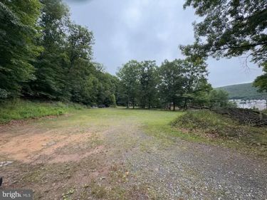 0 E DIAZ AVENUE, NESQUEHONING, PA 18240