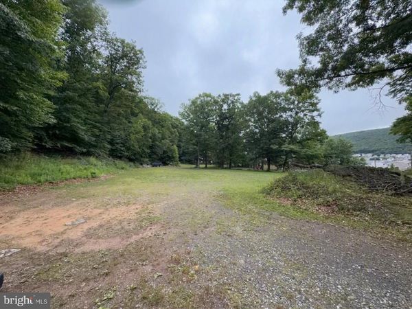 0 E DIAZ AVENUE , NESQUEHONING, PA 18240