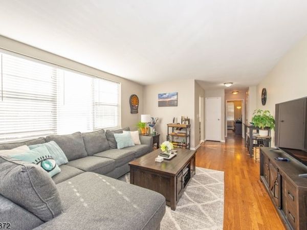 370 Claremont Avenue, Unit A7, Montclair, NJ 07042