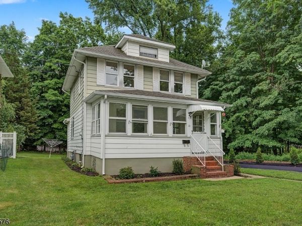 16 Garden Ave, Rockaway, NJ 07866