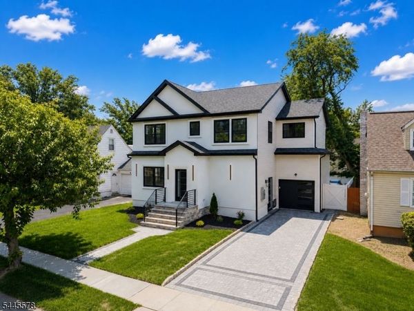 584 Plymouth Rd, Hillside, NJ 07205