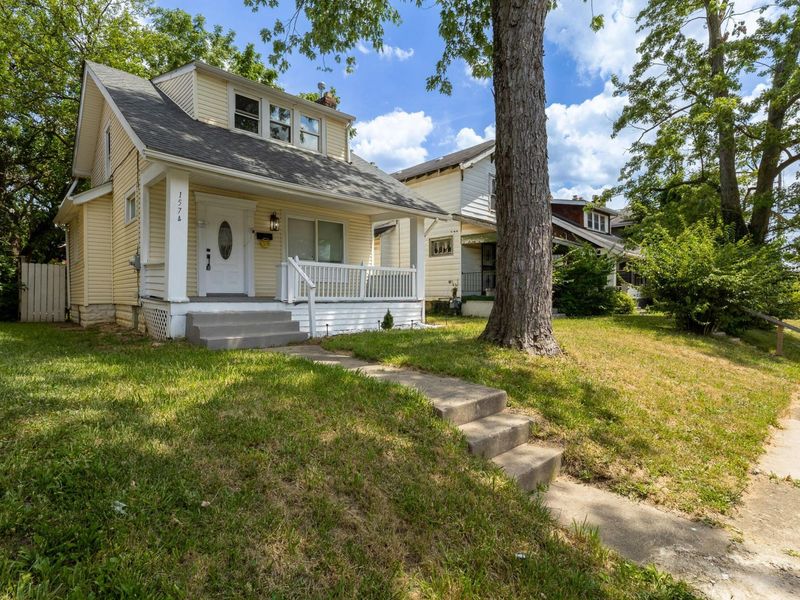 1574 Isabel Avenue , Columbus, OH 43211 Photo 3