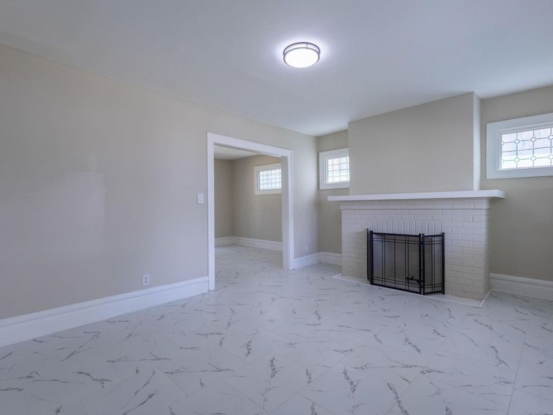 1574 Isabel Avenue , Columbus, OH 43211 Photo 4