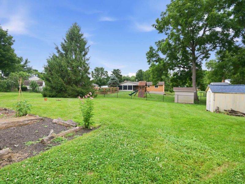 725 Pine Ridge Road, Miami Twp, OH 45150 Photo 23