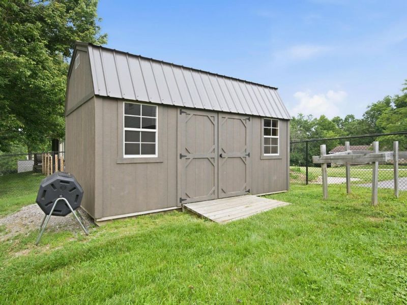 725 Pine Ridge Road, Miami Twp, OH 45150 Photo 25