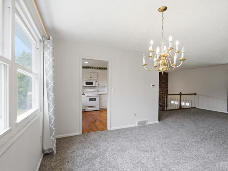 725 Pine Ridge Road, Miami Twp, OH 45150 Photo 8