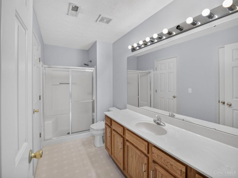 4611 Court Yard Drive, Mason, OH 45040 Photo 10