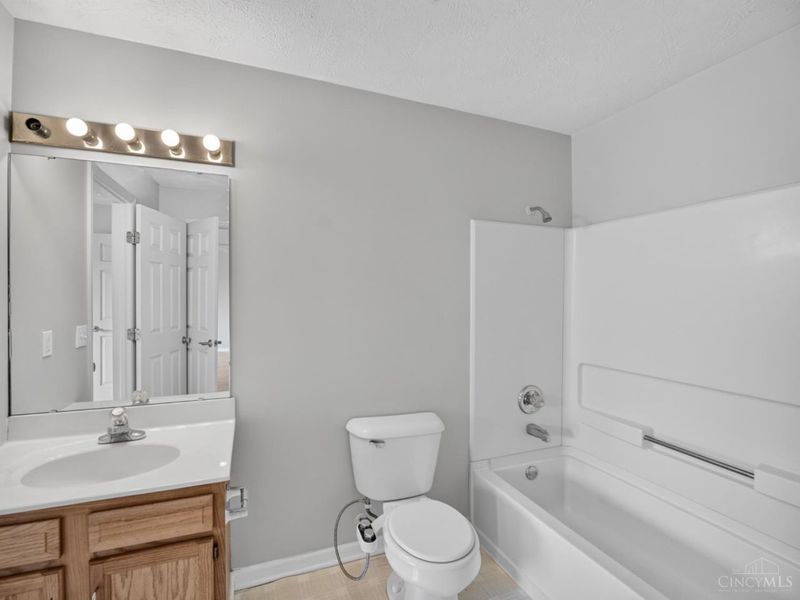 4611 Court Yard Drive, Mason, OH 45040 Photo 13