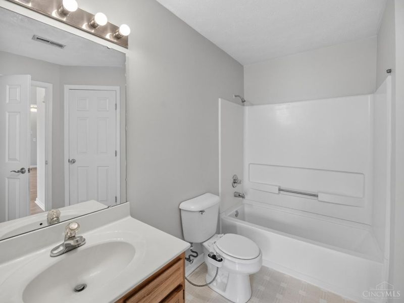 4611 Court Yard Drive, Mason, OH 45040 Photo 14