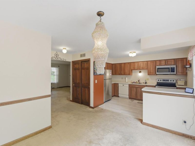 2677 Montana Avenue, Unit 23, Cincinnati, OH 45211 Photo 10