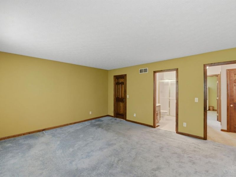 2677 Montana Avenue, Unit 23, Cincinnati, OH 45211 Photo 18