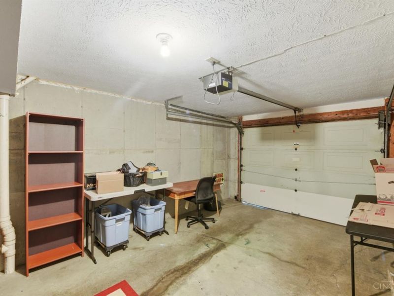 2677 Montana Avenue, Unit 23, Cincinnati, OH 45211 Photo 32