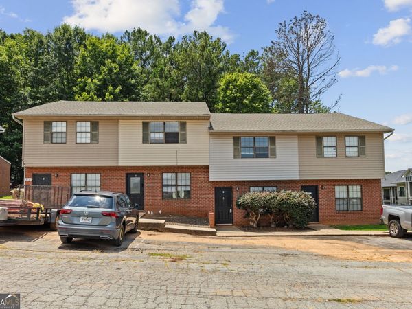 3767 Oakwood Hills Drive, Oakwood, GA 30566