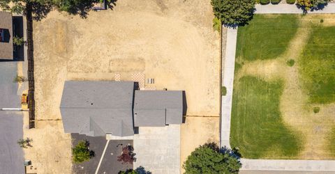 3820 Center Drive, Carson City, NV 89701 Photo