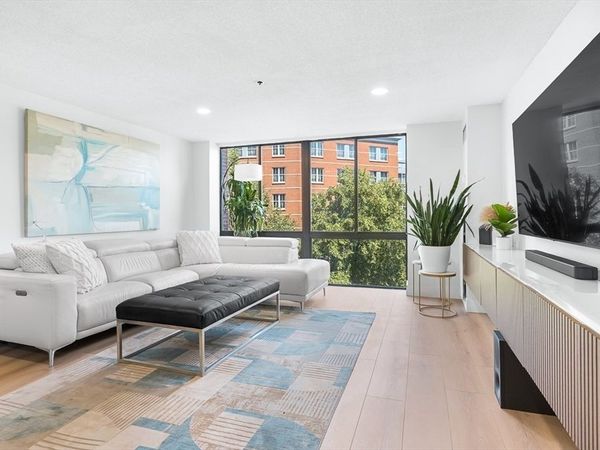 357 Commercial St, Unit 206, Boston, MA 02109