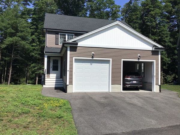24 Christies Way, Unit 24, Holbrook, MA 02343
