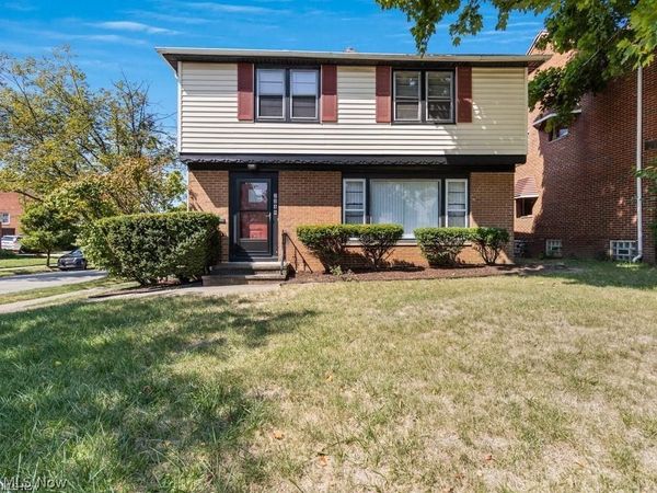 2348 Saybrook Road , University Heights, OH 44118
