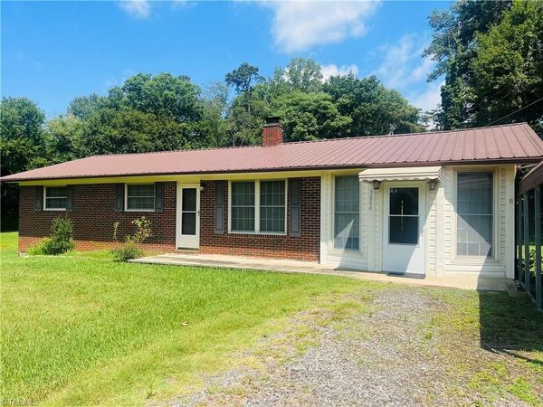 3844 NC 268 , Siloam, NC 27047