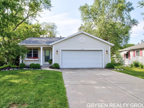 3106 Hudson Street, Hudsonville, MI 49426