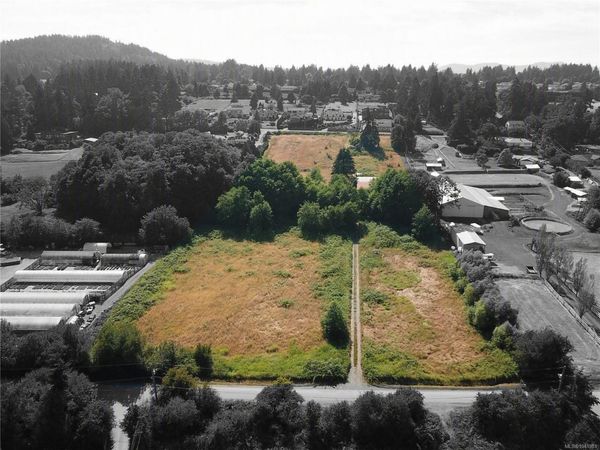 6275 Old East Rd , Central Saanich, BC V8Y 1R7
